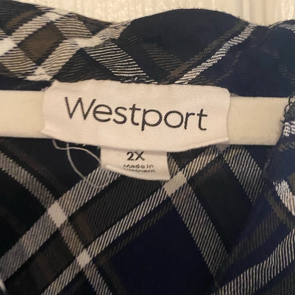 Westport High-Low Blouse - Picture 2 of 2